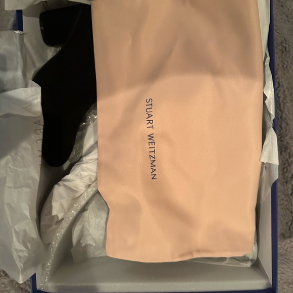 NEW Black heeled boots. Stuart Weitzman. Size 6,5, fits a 38. - Picture 6 of 9